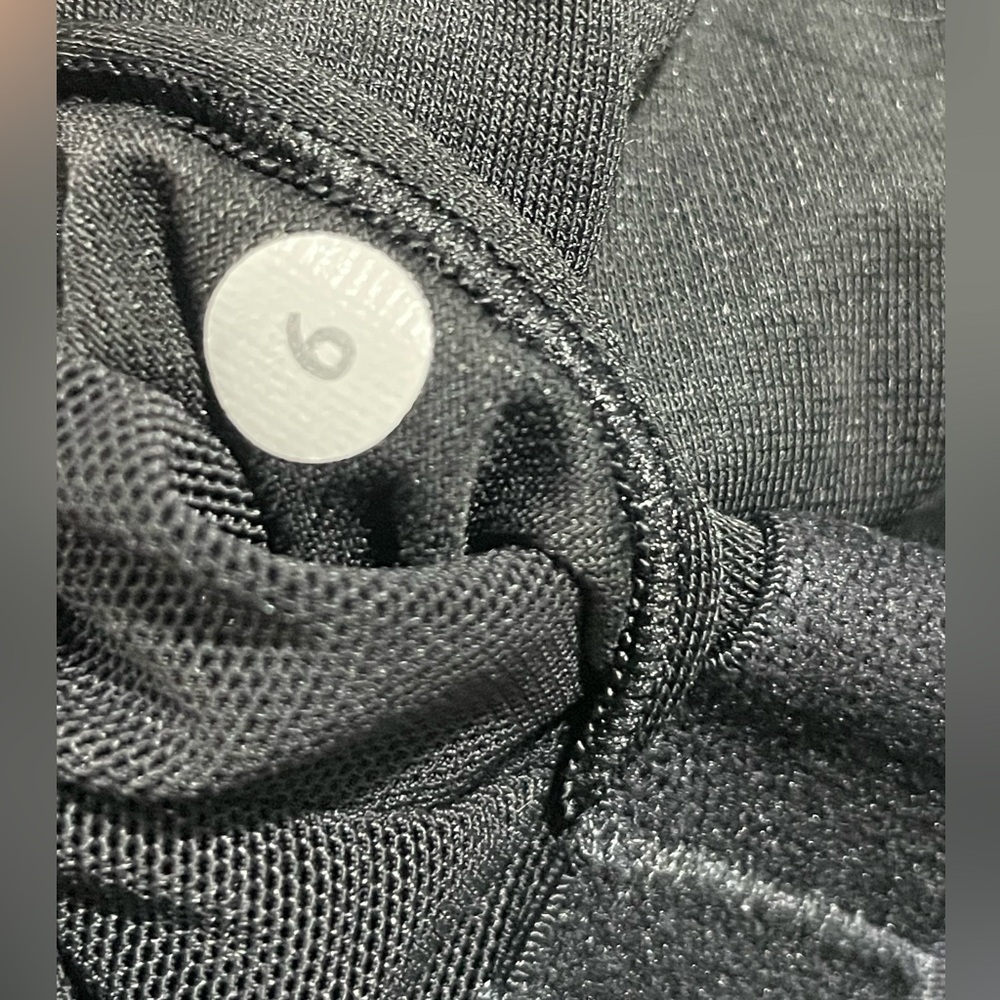 Lululemon Power Up Tank Black Size 6 - Picture 7 of 8